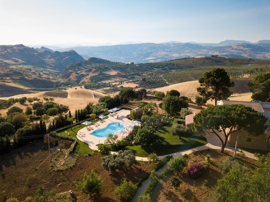 Agriturismo Feudo Muxarello Villa Aragona Exterior photo